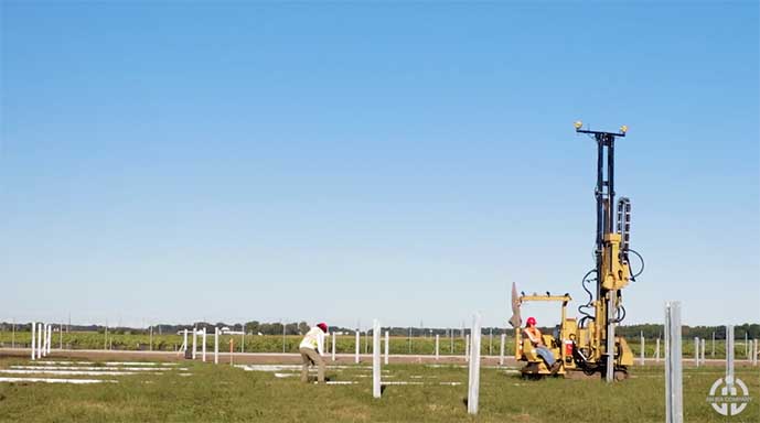 Producing-Clean-Energy-with-a-Pandemic-Is-Possible-IEA-completes-Solar-Farm-in-IN.